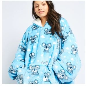 O/S Oodie VGUC Blue Koala pattern